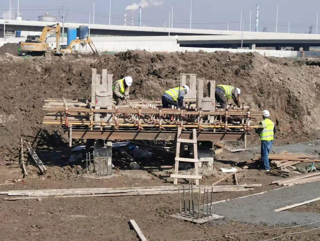 南京3868la银河总站集团：弘扬“工匠精神” 助力包管房建设生长