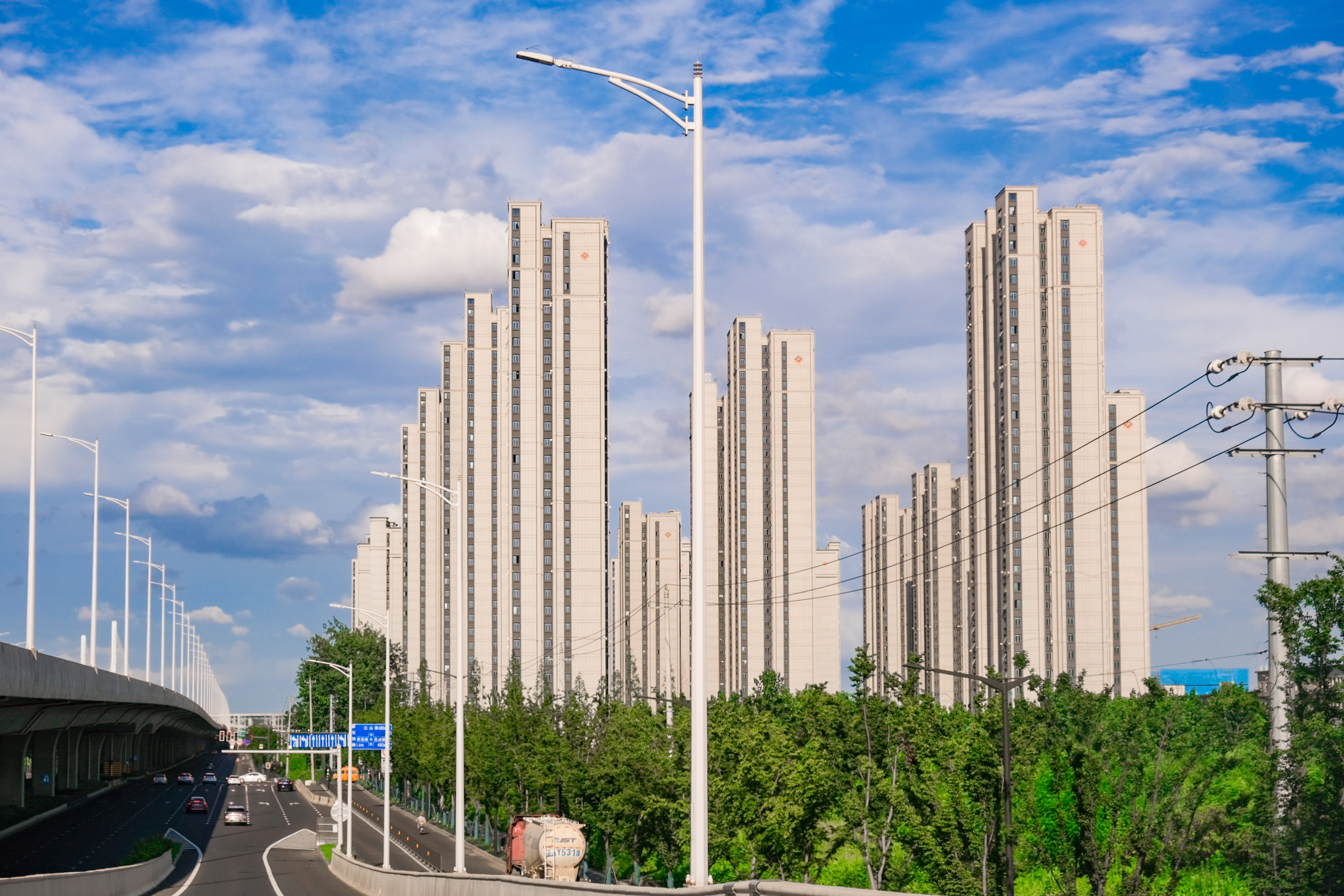 台风过境，，，，，这一大波民生项目be like（图说包管房）